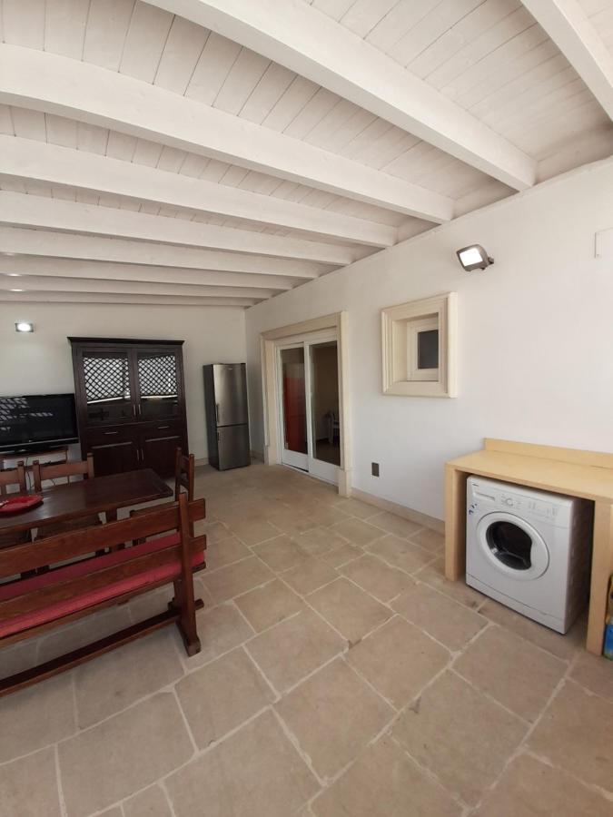 Appartamento Dimora Emilia Lecce Esterno foto
